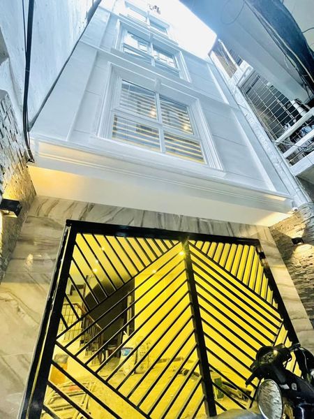 BÁN NHÀ NGÕ 67 ĐỨC GIANG LONG BIÊN 115M2, 6 TẦNG, MẶT TIỀN 6,5M