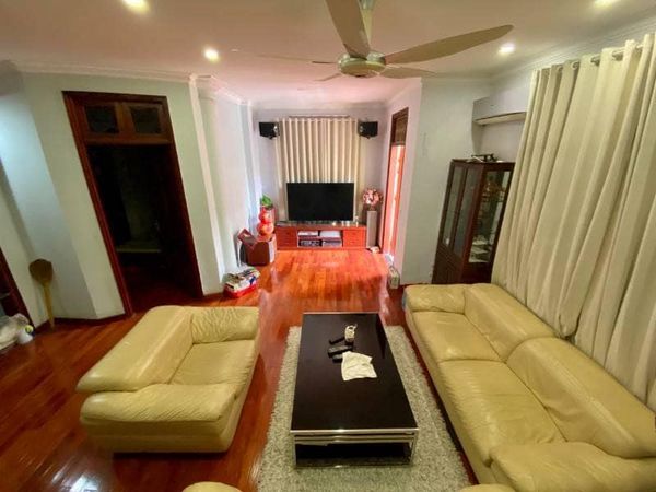 BÁN NHÀ ĐƯỜNG LỆ MẬT 84M2 - 3 TẦNG - MẶT TIỀN 5.3M - GIÁ 11.8 tỷ