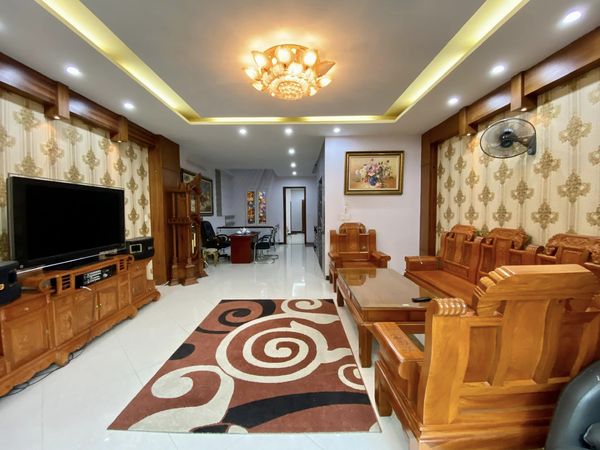 BÁN NHÀ NGÕ 31 ĐẶNG VŨ HỶ LONG BIÊN 81M2, 3 TẦNG, MẶT TIỀN 14M, 17.6 TỶ