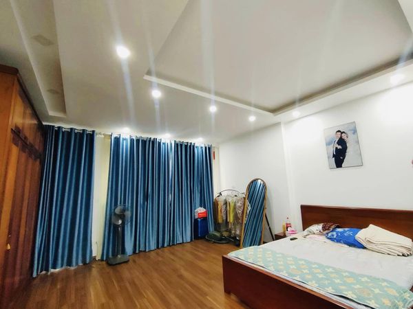 BÁN NHÀ NGÕ 58 LỆ MẬT LONG BIÊN 87M2 - 3 TẦNG - MẶT TIỀN 5.6M - GIÁ 10.2 TỶ