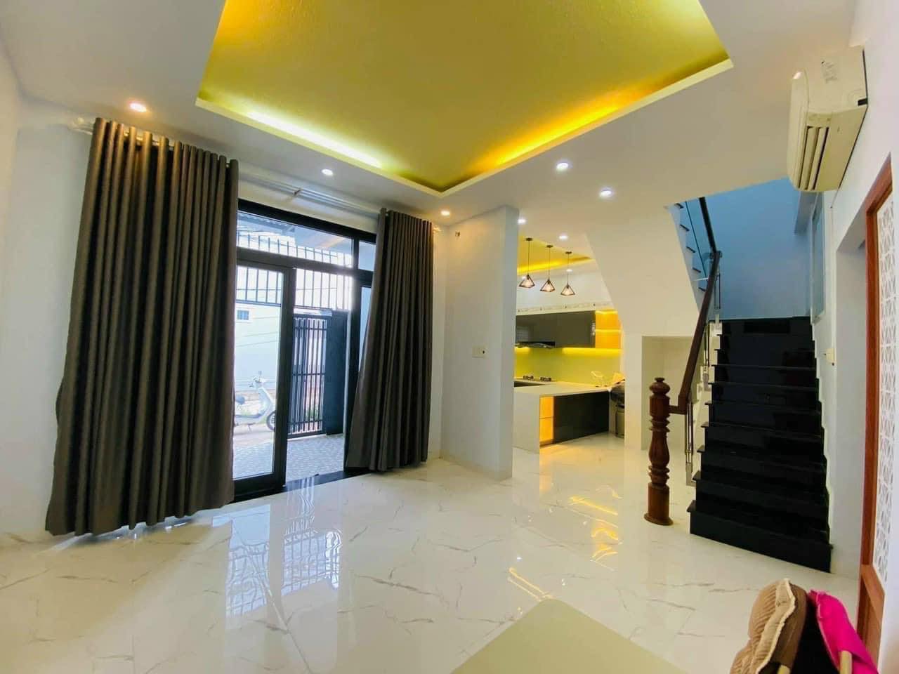 VN31 BÁN NHÀ 2 TẦNG MẶT TIỀN ĐƯỜNG CẦU DỨA PHÚ NÔNG - VĨNH NGỌC