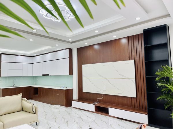 BÁN NHÀ NGÕ 31 ĐẶNG VŨ HỶ LONG BIÊN 79M2, 3 TẦNG, MẶT TIỀN 16M, 17.5 TỶ