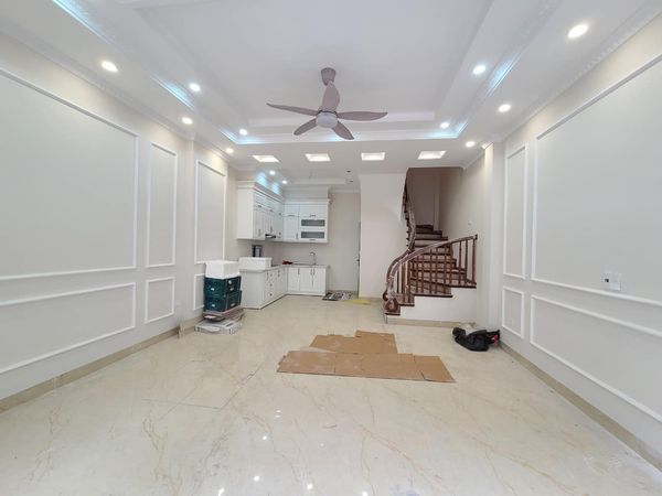 BÁN NHÀ NGÕ 23 BỒ ĐỀ LONG BIÊN 3 TẦNG - MẶT TIỀN 5M - GIÁ CHỈ 4.8 TỶ