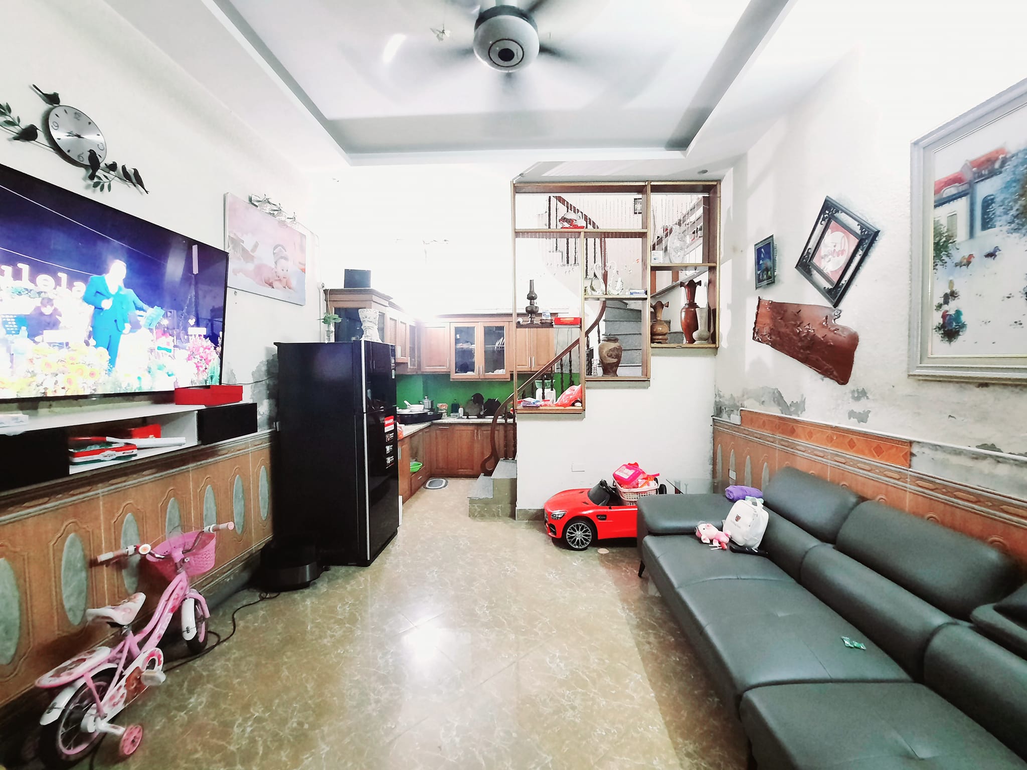 NHÀ 30m HOÀNG MAI XÂY 4 TẦNG SỔ ĐỎ RIÊNG GIÁ 2.4ty