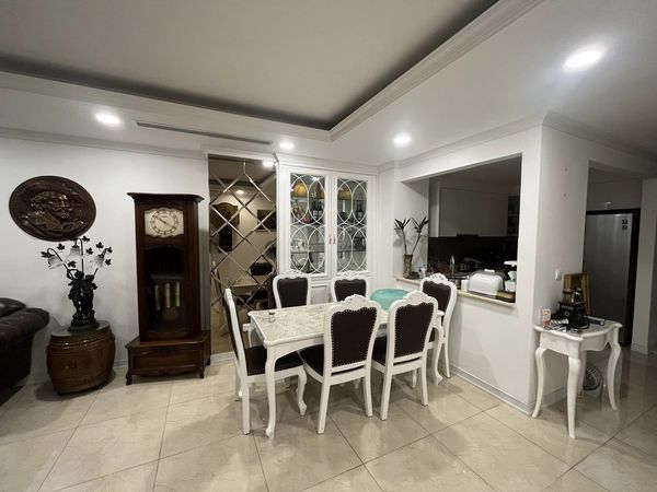 BÁN NHÀ NGÕ 370 NGUYỄN VĂN CỪ LONG BIÊN 62M2 - 7 TẦNG - MẶT TIỀN 6.1M