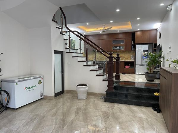 BÁN NHÀ NGÕ 421 BÁT KHỐI LONG BIÊN 59M - 3 TẦNG - MẶT TIỀN 4.3M