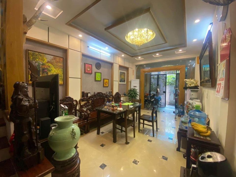 BÁN NHÀ NGÃ TƯ SỞ DT 56/60M — 5 TẦNG — MT 4M Nhà Đẹp Long Lanh, Chủ Tự Xây Tâm Huyết, Dân Trí Cao.