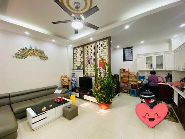 BÁN NHÀ NGÕ 28 CHU HUY MÂN LONG BIÊN 50M - 3 TẦNG - MẶT TIỀN 5M - GIÁ 5.2 TỶ