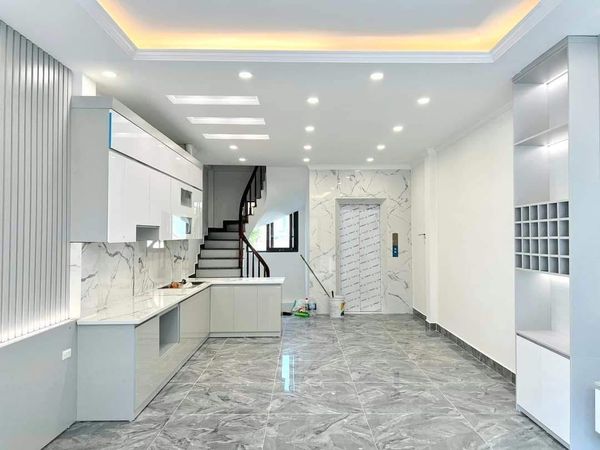 BÁN NHÀ ĐƯỜNG ĐÀO VĂN TẬP 85M2, 5 TẦNG, MẶT TIỀN 10M