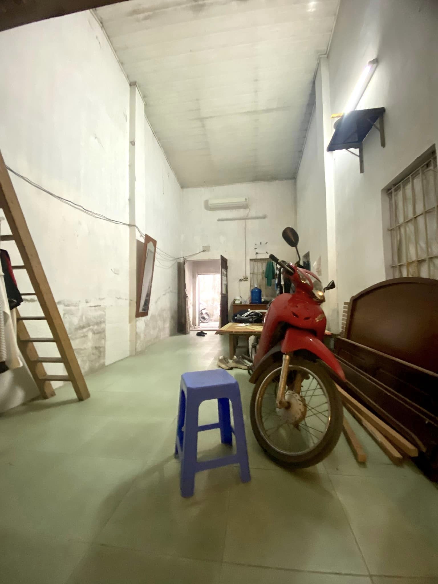 RẺ NHẤT CỔ NHUẾ - NHÀ CẤP 4 SẴN CHO THUÊ, DT 33M2 SỔ VUÔNG BÁNH TRƯNG NHỈNH 1 TỶ