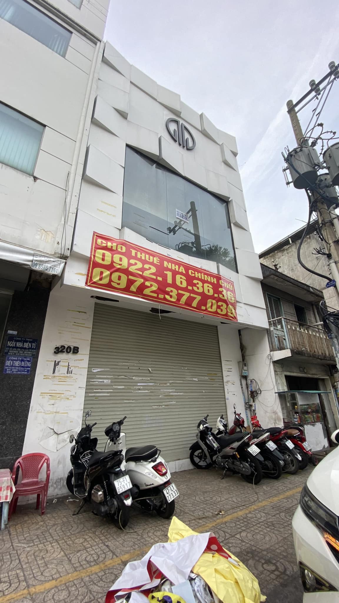 Cho thuê nhà mặt tiền 320B võ văn tần,phường 5,quận 3.-DT:6x17m 3 tầng giá thuê 135tr/th chốt