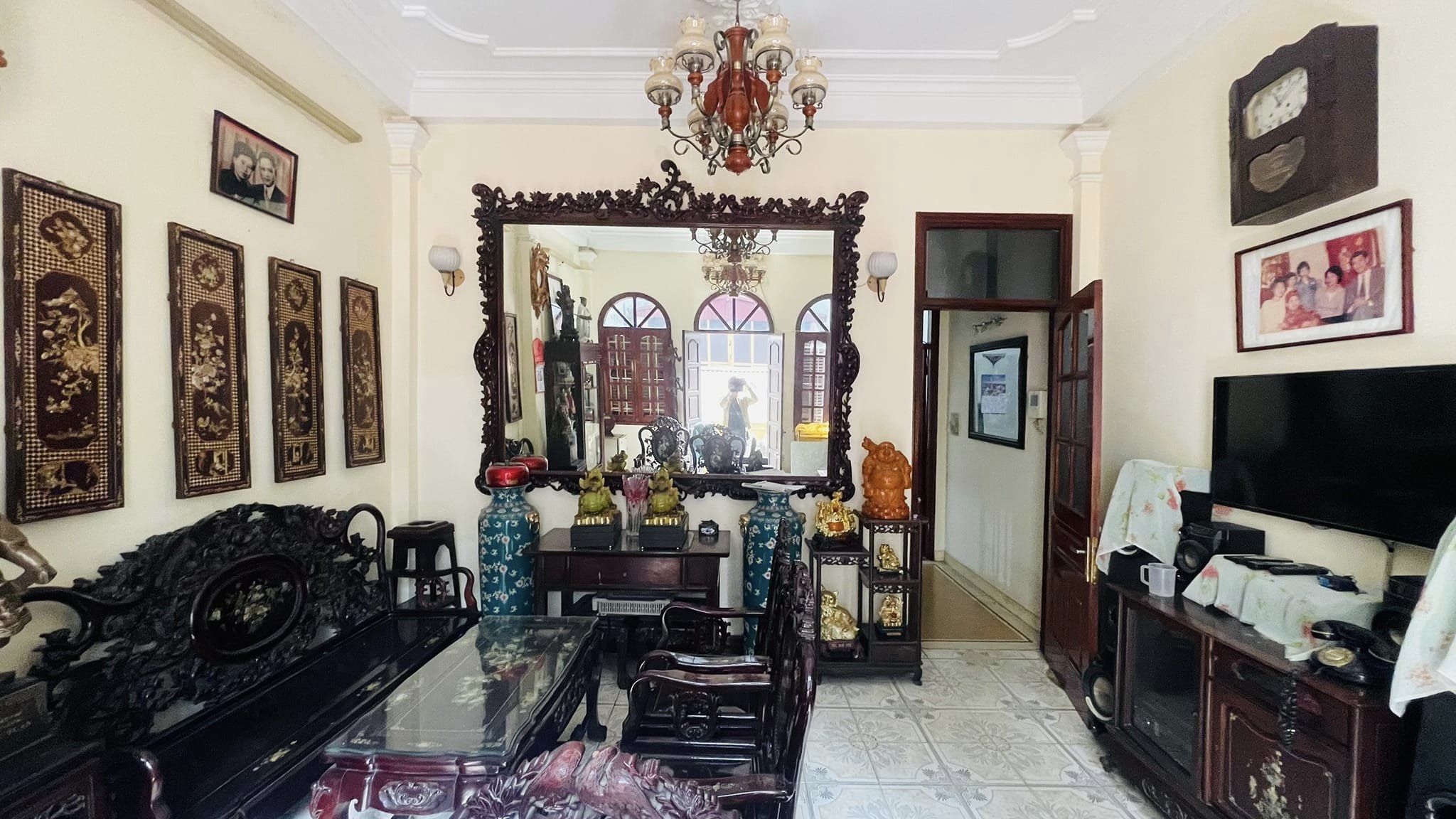 BÁN NHÀ NGUYỄN ĐÌNH THI - TÂY HỒ. DT 52M. 6 TẦNG THANG MÁY. GIÁ 9 TỶ