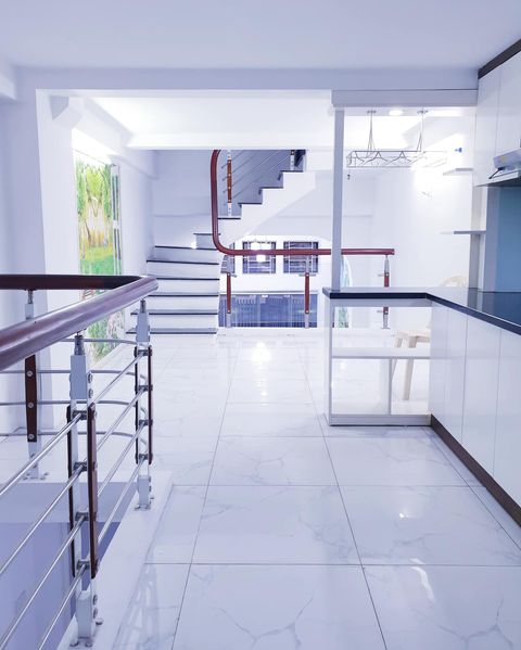 BÁN NHÀ NGÕ 23 BỒ ĐỀ LONG BIÊN DIỆN TÍCH 59M2 - 3 TẦNG