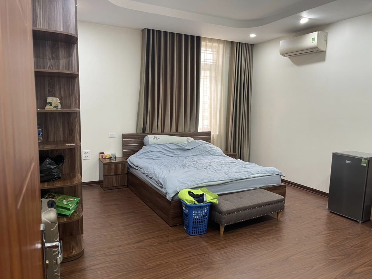 BÁN BIỆT THỰ SÂN VƯỜN ĐẲNG CẤP 3 TẦNG 285M2 – KĐT MỚI CỔ NHUẾ - KHÔNG GIAN CỰC KÌ ĐÁNG SỐNG - HIẾM CÓ KHÓ TÌM