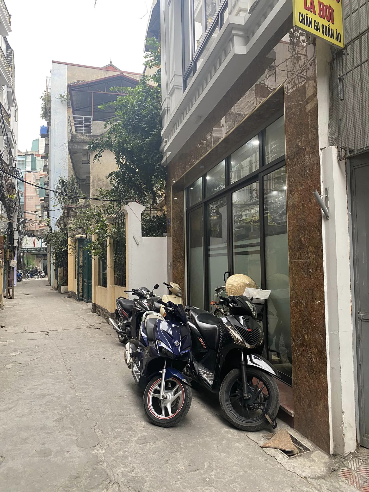 SIÊU HIẾM, MẶT NGÕ THÁI THỊNH, ĐỐNG ĐA, Ô TÔ TRÁNH, KINH DOANH, VĂN PHÒNG, CỰC HỜI.