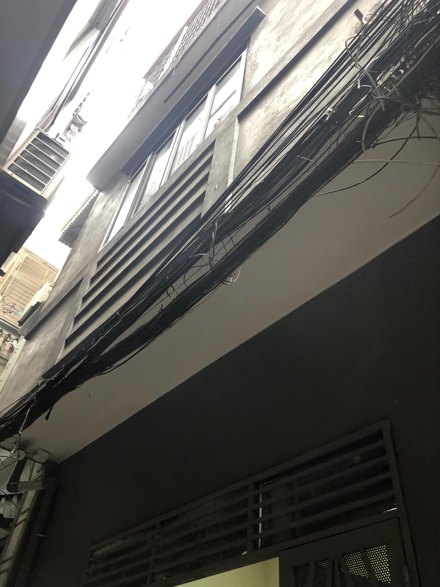 BÁN NHÀ XUÂN LA - LẠC LONG QUÂN - TÂY HỒ. DT 52M2. GIÁ 4,5 TỶ