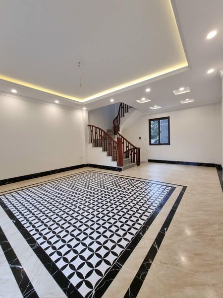 BÁN NHÀ ĐƯỜNG BÁT KHỐI 30M2 - 4 TẦNG - MẶT TIỀN RỘNG 6.2M - GIÁ SIÊU RẺ 2.8 tỷ