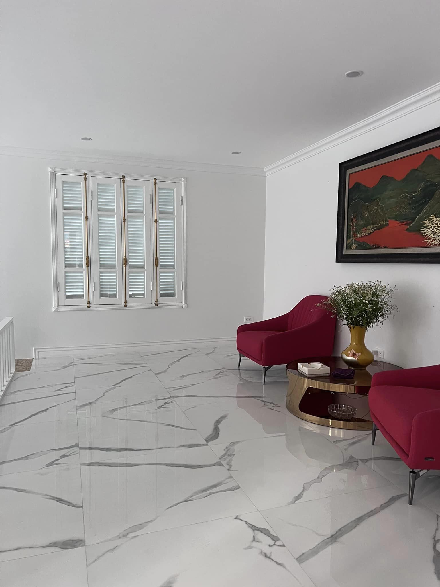 BÁN BIỆT THỰ MẶT PHỐ TRUNG KÍNH – 4 TẦNG 280M2 - LÔ GÓC 4 MẶT THOÁNG 3 MẶT ĐƯỜNG - ĐẲNG CẤP KHU TRUNG YÊN