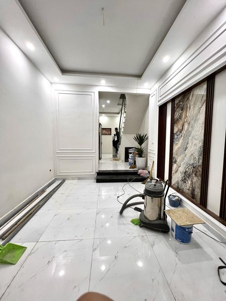 BÁN NHÀ NGÕ 293 NGỌC THỤY LONG BIÊN 93M2 - 4 TẦNG - MẶT TIỀN 4.8M2 - GIÁ 10.9 TỶ