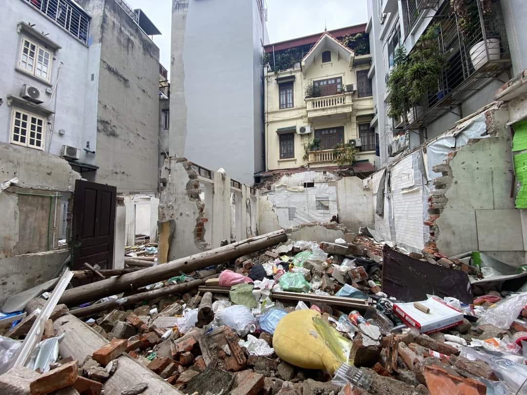 BÁN ĐẤT LÔ GÓC 2 MẶT TIỀN PHÙNG KHOANG 180M CHỈ 15 TỶ CHIA LÔ HOẶC XÂY CCMN