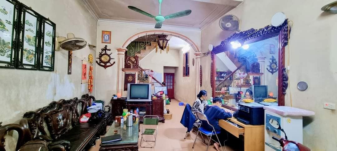 BÁN NHÀ NGUYỄN CHÍNH 85M2 4 TẦNG - LÔ GÓC - KINH DOANH - OTO VÀO NHÀ – GIÁ 7.3 TỶ