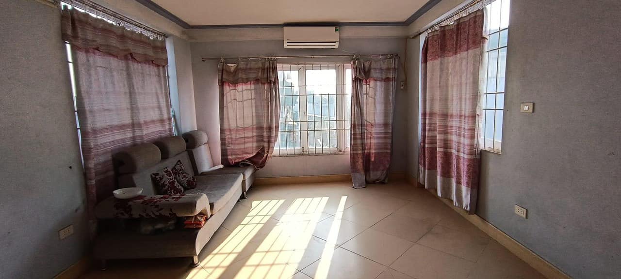 BÁN NHÀ LĨNH NAM-MẶT NGÕ-8PN-GẦN Ô TÔ-40M2-6T-GIÁ CHỈ 3.65 TỶ. E. ĐỊNH: 0967.592.566