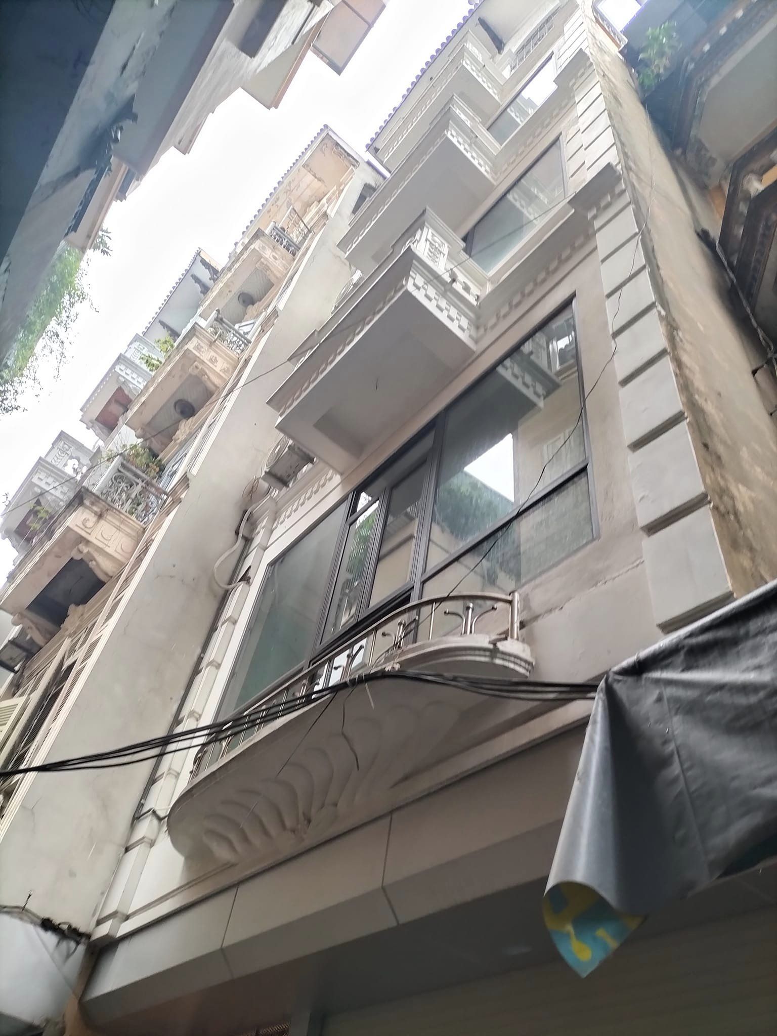 BÁN NHÀ HÀO NAM 7.25 TỶ 48M2 5T MT 4.6M NGÕ THÔNG – 2 THOÁNG – NHÀ ĐẸP – MẶT TIỀN KHỦNG -KINH DOANH