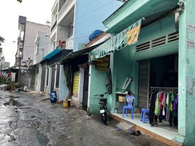 Chủ kẹt cần bán gấp nhà đường Trần Thị Hè phường Hiệp Thành Q12 giá chỉ 3,9 tỷ, Nhanh còn kịp ạ !