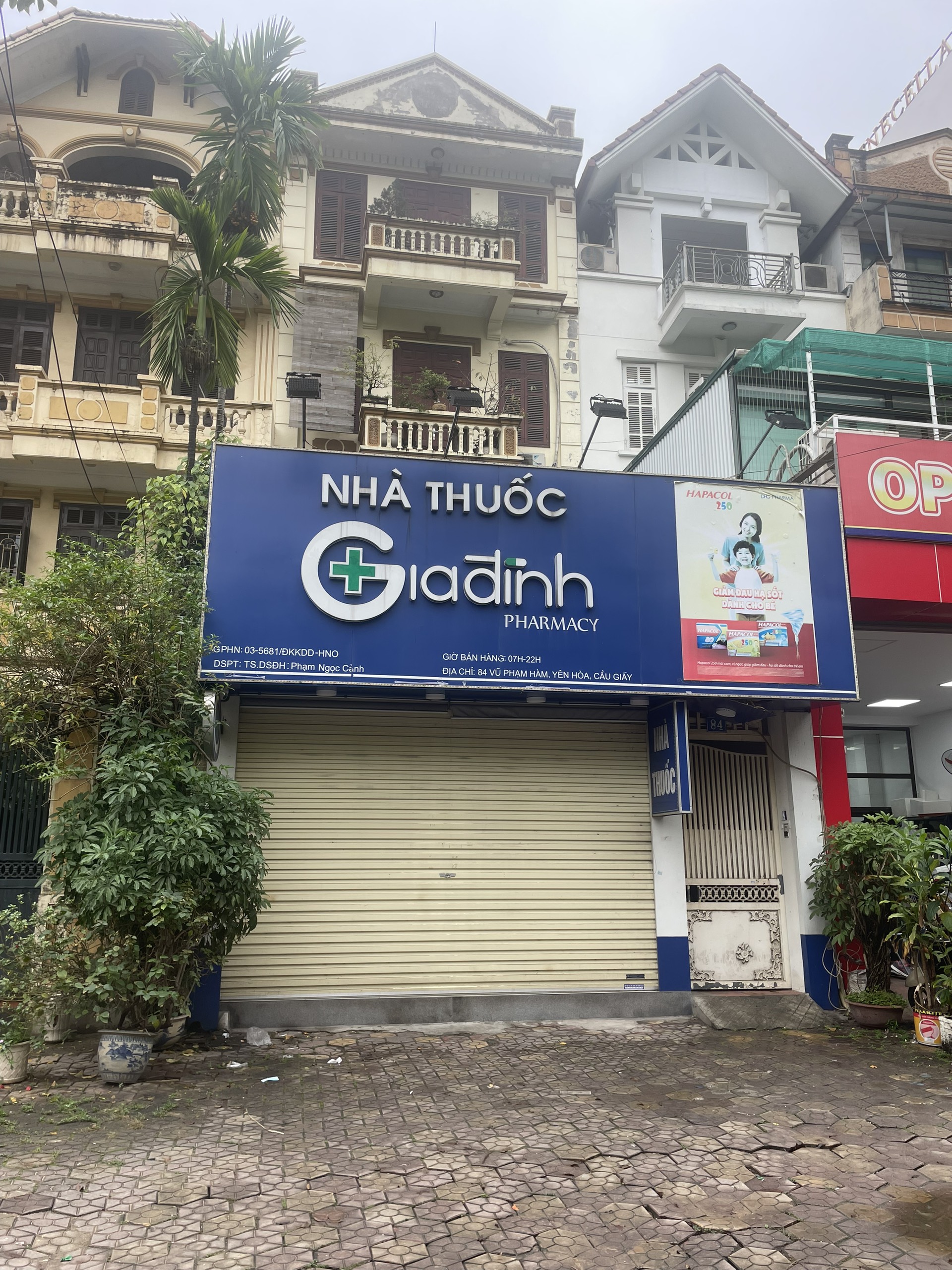 Cho thuê mặt phố Nguyễn Khang MT 4,5m, dân cư đông, kinh doanh tốt