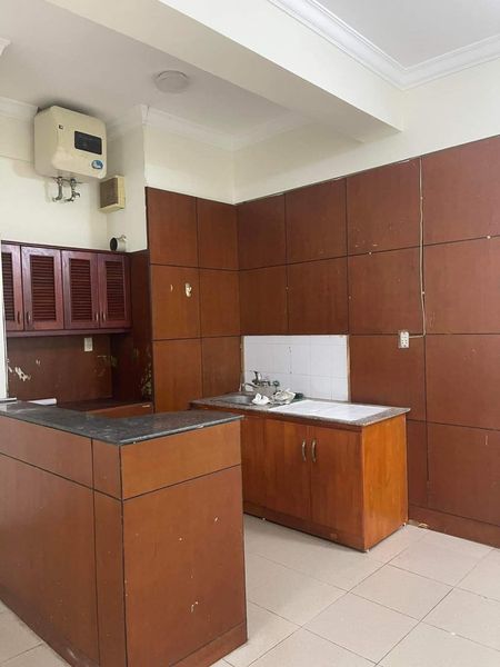 BÁN NHÀ ĐƯỜNG BÙI THIỆN NGỘ LONG BIÊN 30M2 - 4 TẦNG MỚI XÂY - MẶT TIỀN 3.5M - GIÁ 4 TỶ NỘI THẤT NHẬP NGOẠI .Ô TÔ ĐỖ CỔNG