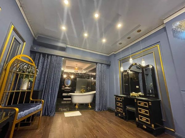 BÁN NHÀ NGÕ 21 VIỆT HƯNG LONG BIÊN 79M2 - 7 TẦNG - MẶT TIỀN 5.6M - GIÁ 19.8 TỶ