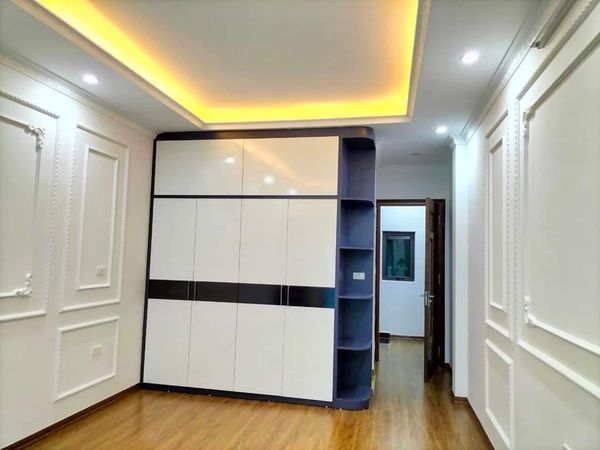 BÁN NHÀ NGÕ 102 VŨ XUÂN THIỀU LONG BIÊN 48M2 - 4 TẦNG - MẶT TIỀN 3.6M - GIÁ 4.85 TỶ