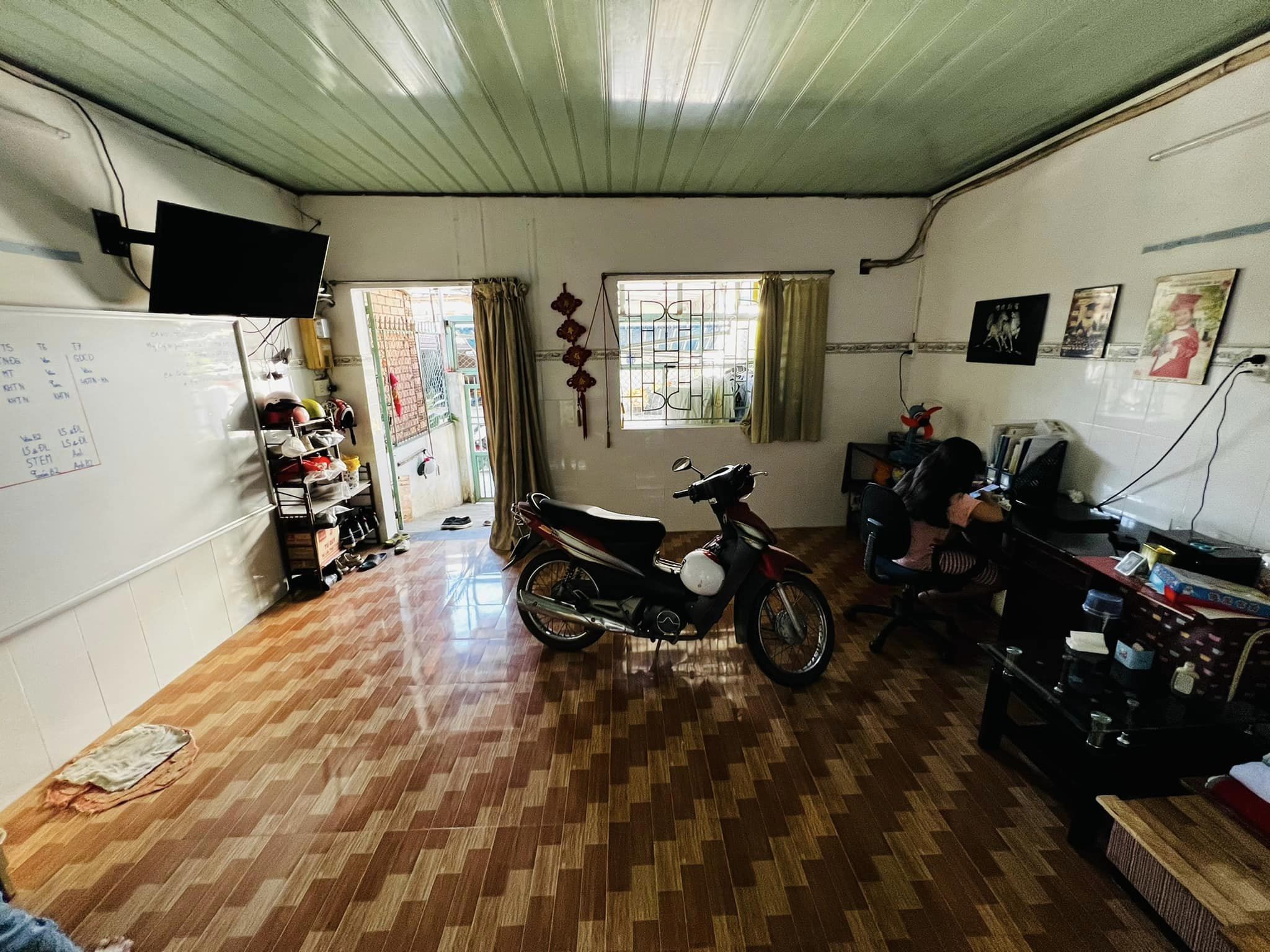 2 tỷ 8 - Nhà C4 - 75 M2 - Thạnh xuân - Q12