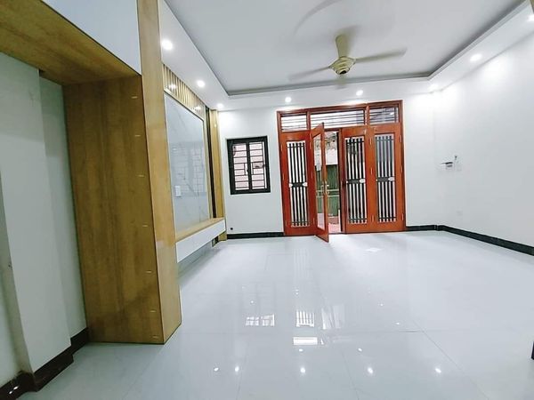 BÁN NHÀ NGÕ 318 CỔ LINH LONG BIÊN 46M2 - 5 TẦNG - MẶT TIỀN 5M