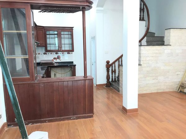 BÁN NHÀ NGÕ 46 VŨ XUÂN THIỀU LONG BIÊN 48M2 - 4 TẦNG - MẶT TIỀN 5.1M - GIÁ 3.95 TỶ