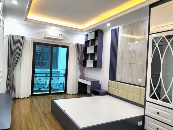 BÁN NHÀ NGÕ 46 VŨ XUÂN THIỀU LONG BIÊN 56M2 - 4 TẦNG - MẶT TIỀN 5M - GIÁ 4.2 TỶ