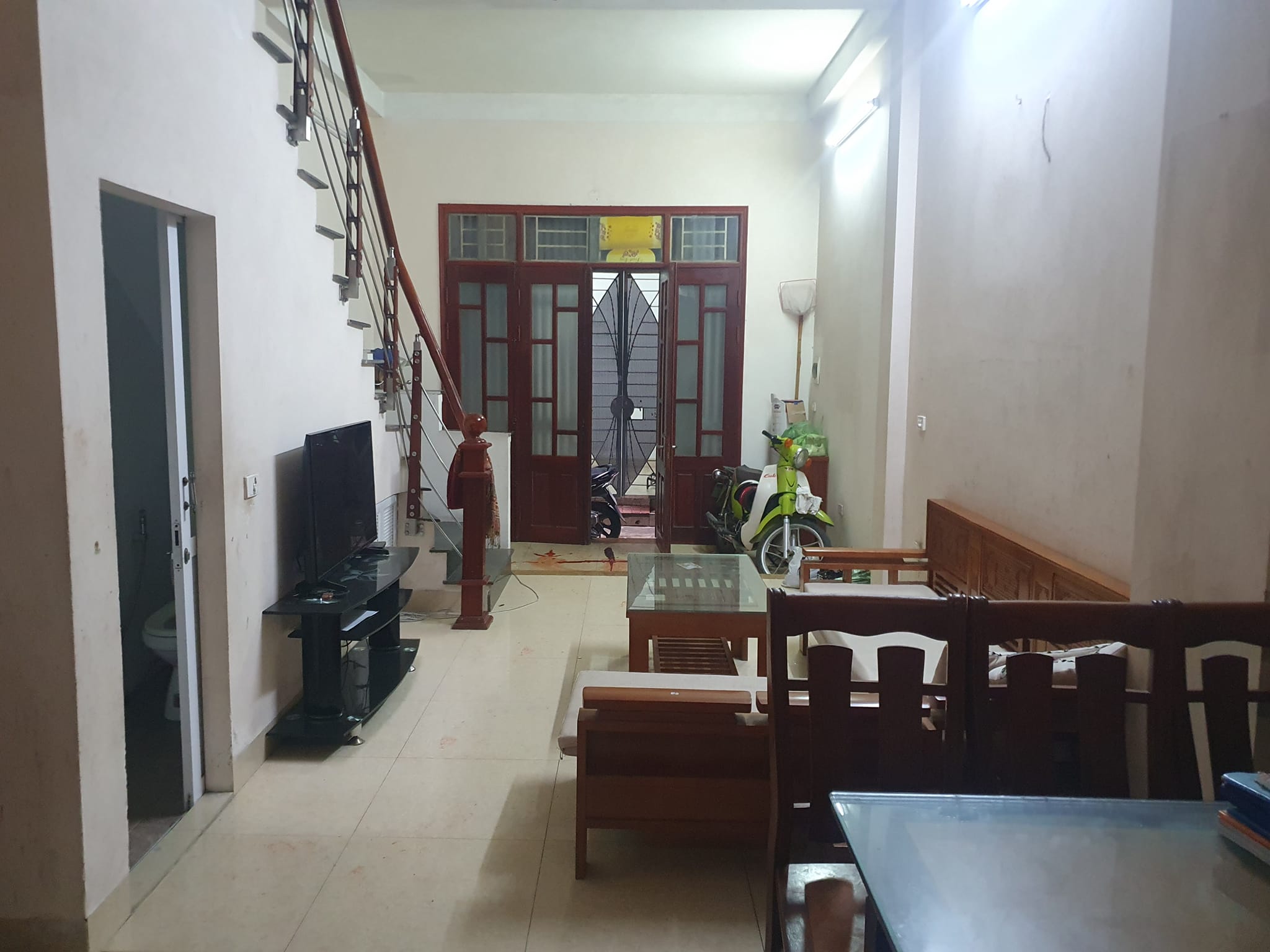 BÁN NHÀ NGUYỄN VĂN TRỖI, HAI MẶT THOÁNG, 4 TẦNG 4 PHÒNG NGỦ, GIÁ CỰC MỀM.