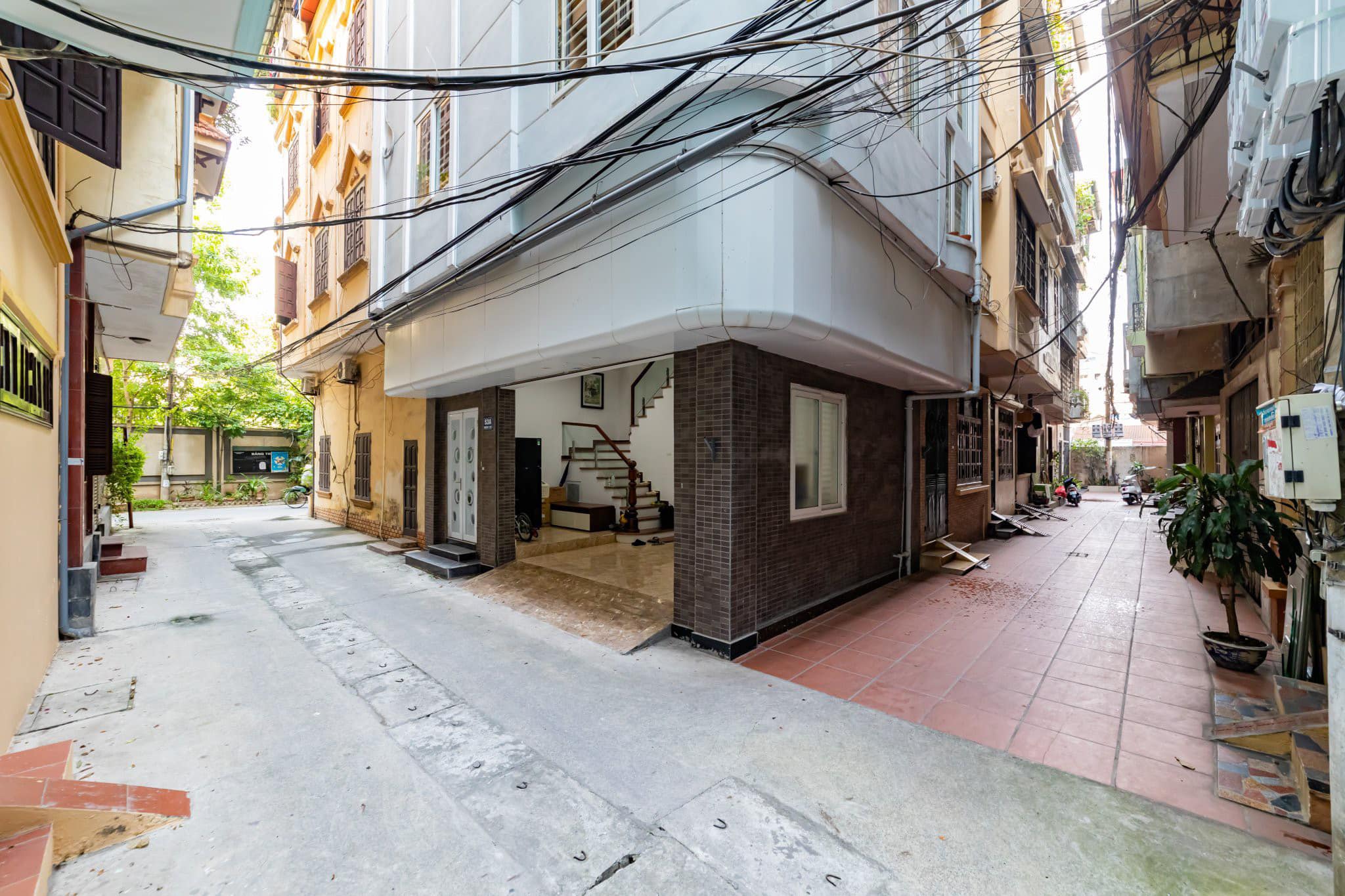 BÁN NHÀ LÊ TRỌNG TẤN-TRUNG TÂM THANH XUÂN-Ô TÔ 7 CHỖ VÀO NHÀ-48M2 GIÁ NHỈNH 10 TỶ