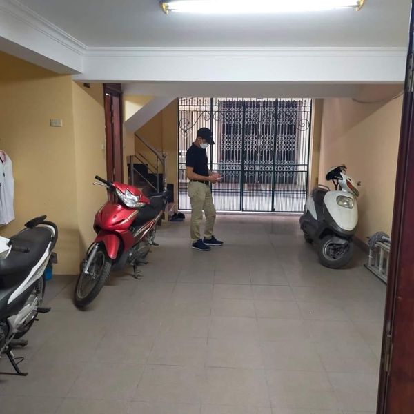 Cần bán nhà Thái Hà 69m2 x 5tầng, gara ô tô, kinh doanh, 2 thoáng, giá 17.5 tỷ