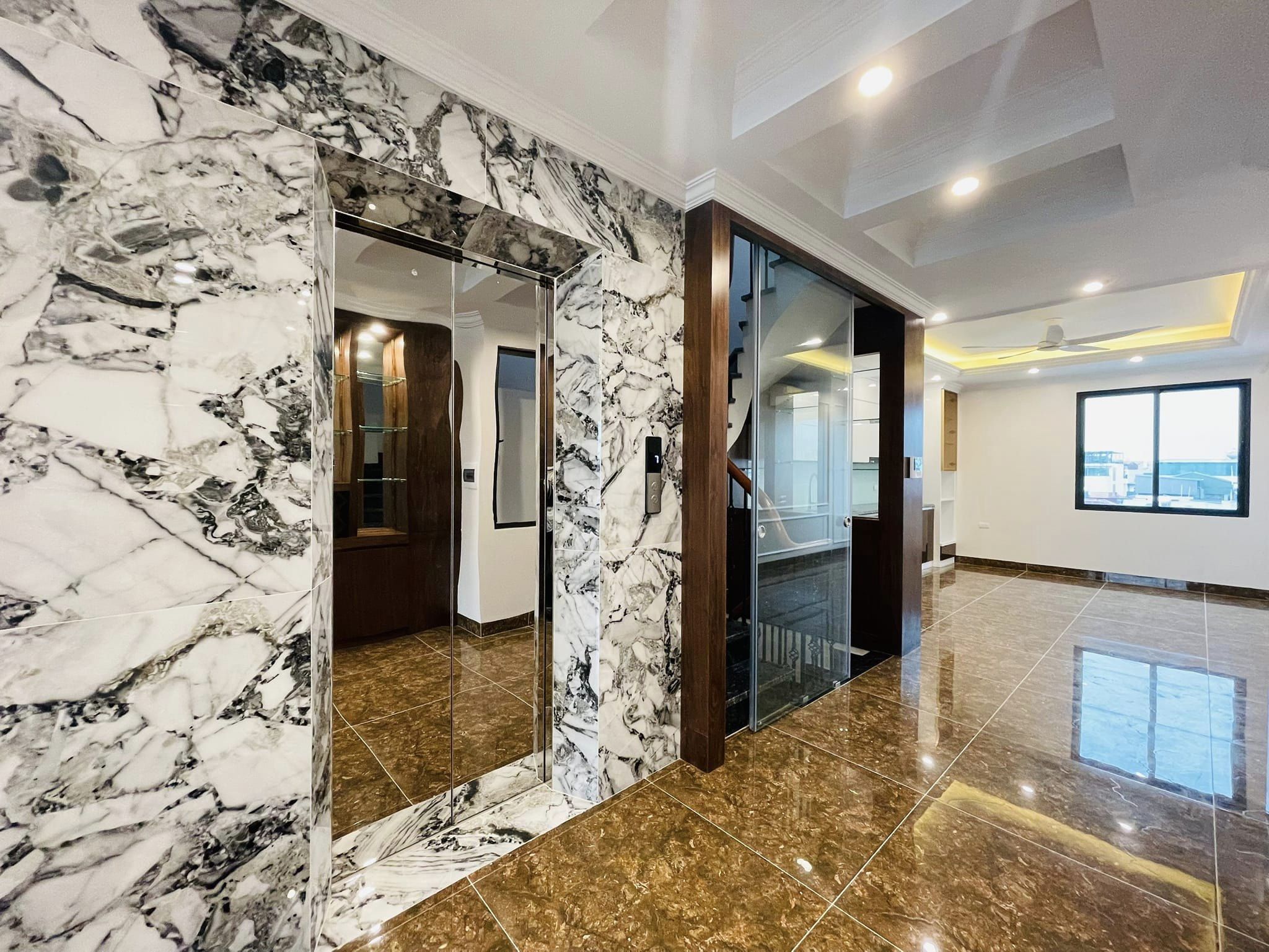 SIÊU PHẨM THÁI HÀ ĐỐNG ĐA 70M2, 8 TẦNG THANG MÁY, KINH DOANH ĐỈNH, GARA Ô TÔ ,19.5 TỶ