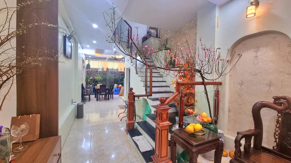 75m2