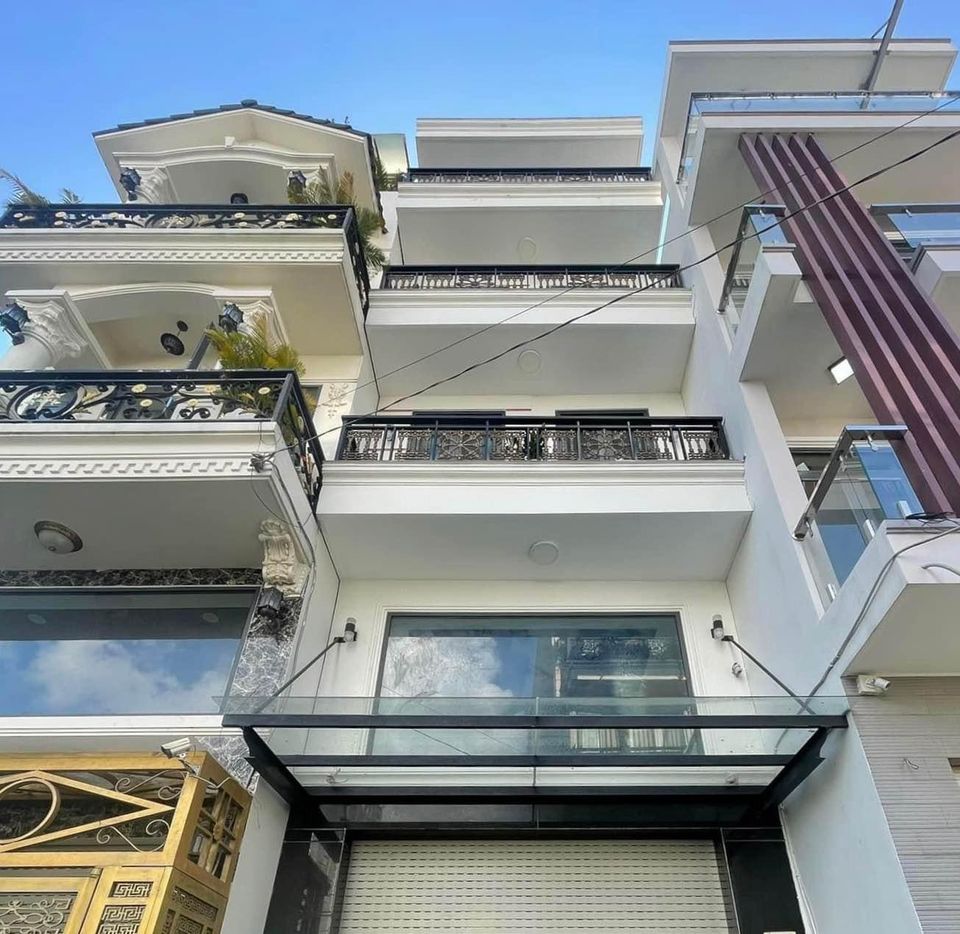 Bán Nhà 5 Tầng - Hẻm Oto Tránh - Huỳnh Tấn Phát - Quận 7 Giá 10,95 Tỷ