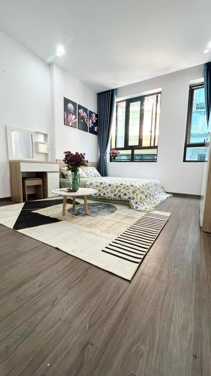 TRUNG TÂM CẦU GIẤY - CHDV 5 TẦNG 9 PHÒNG FULL ĐỒ GẦN PHỐ - DOANH THU 600 TRIỆU/NĂM - SUẤT ĐẦU TƯ THẤP - LỢI NHUẬN CAO