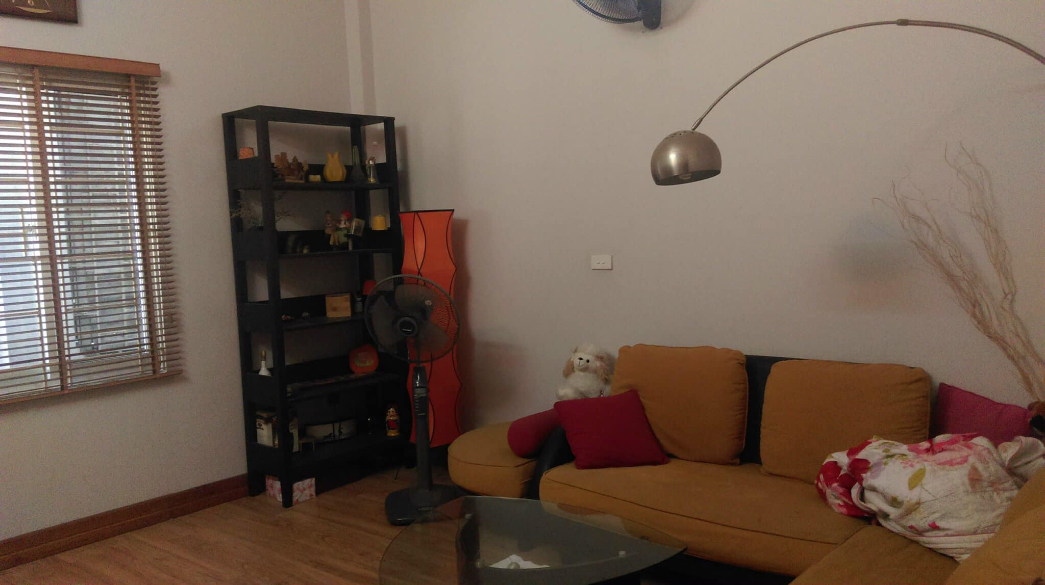 Bán nhà ngõ 44 Trần Thái Tông, Cầu Giấy, 115m2, 4 tầng, giá 8.8 tỷ