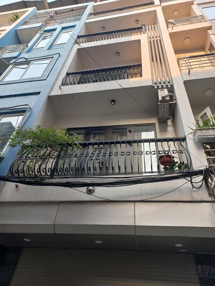 68m2
