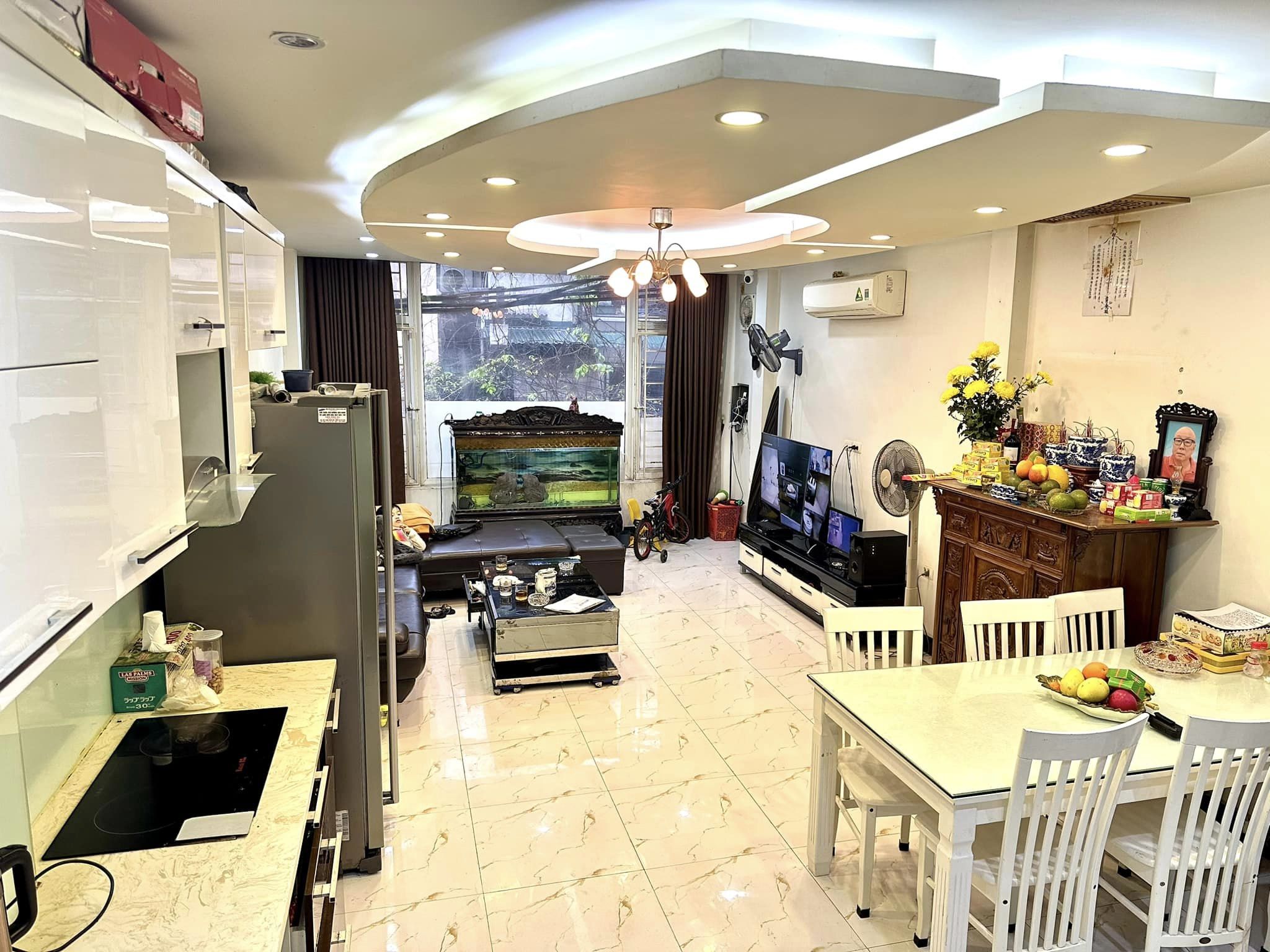 Bán nhà mặt phố Phúc Xá,DT 35/50m x 6 tầng,kinh doanh tốt