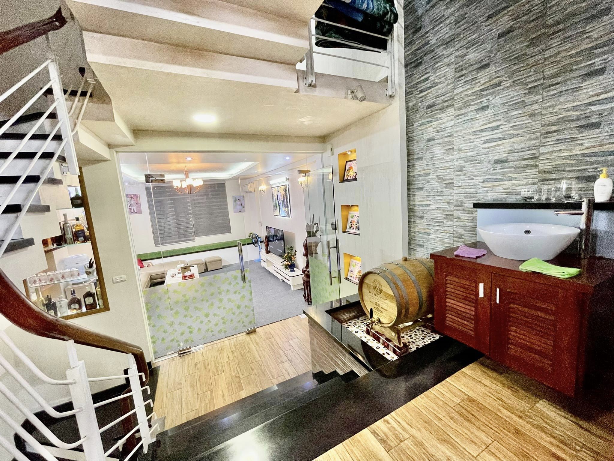 CHÍNH CHỦ CẦN BÁN GẤP NHÀ 5 TẦNG, MẶT NGÕ 263 NGUYỄN TRÃI – QUẬN THANH XUÂN, GIÁ CHỈ 9,7 TỶ.