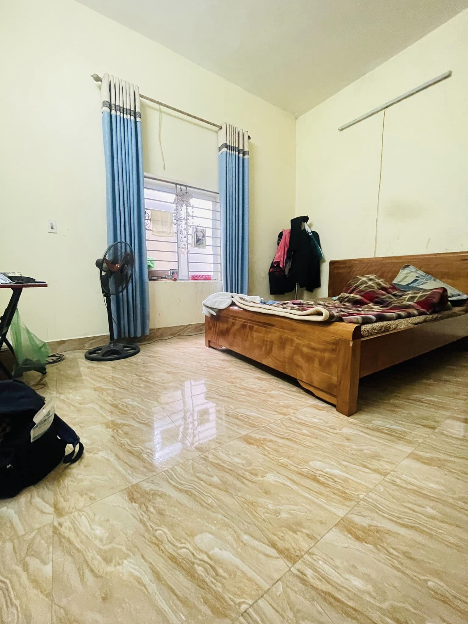 30m2 Giá 2,65 tỷ. - 5T CHỦ TỰ XÂY - LÔ GÓC - 20M Ô TÔ TRÁNH DỪNG ĐỖ