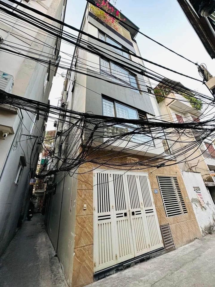 BÁN NHÀ VÕ CHÍ CÔNG — TT CẦU GIẤY 37/40M — 6 TẦNG — MT 5.5M NHà Đẹp Long Lanh, Lô Góc Thoá