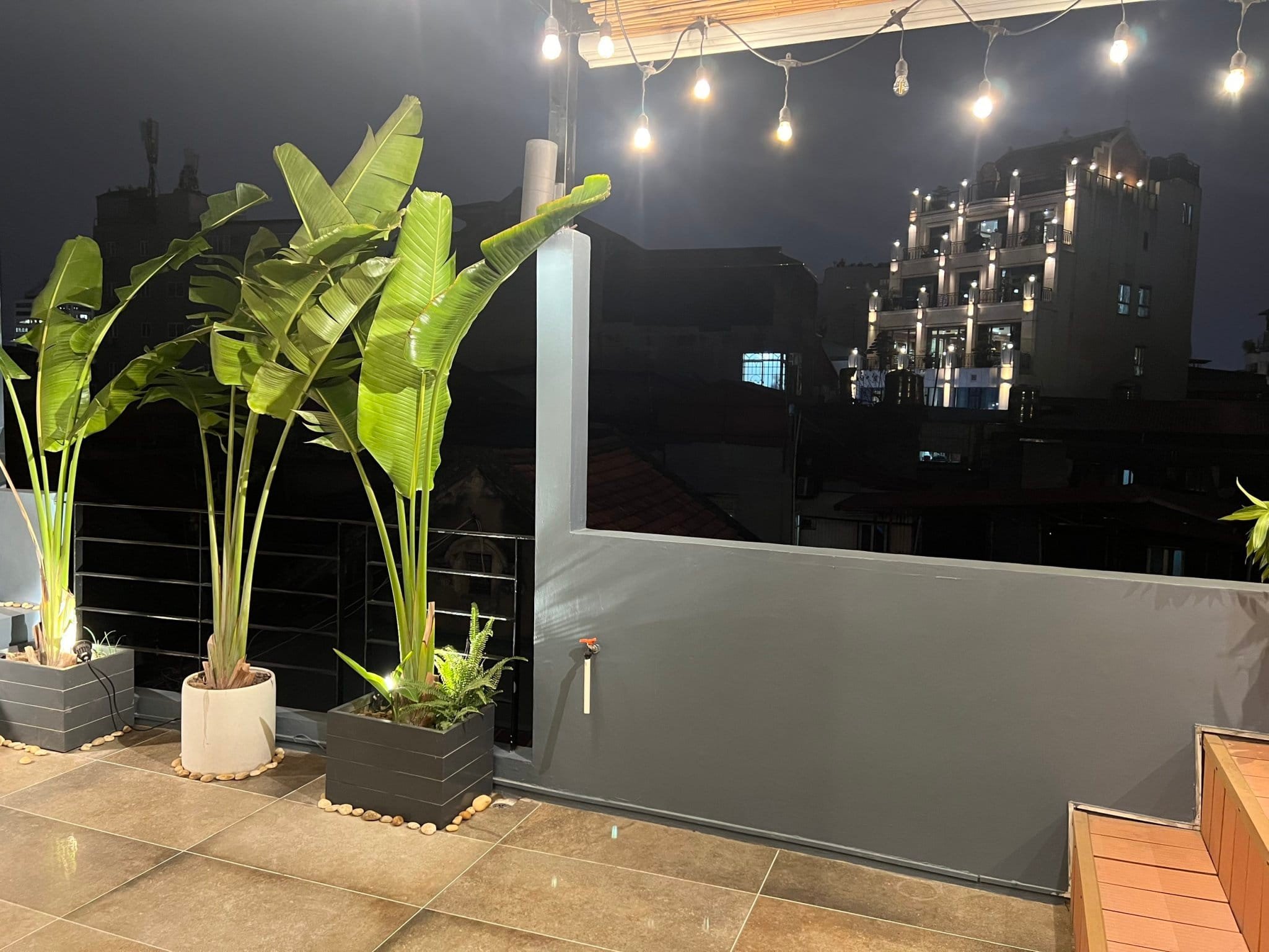 Biệt thự nghỉ dưỡng 55m2, 5 tầng Hàng Bông chỉ 14.9 tỷ, cách phố 20m, Kinh doanh Homestay